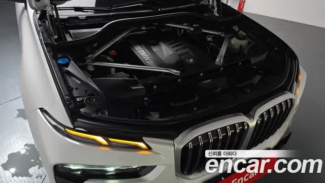 BMW X7 xDrive 40i M 6 мест, миниатюра 8