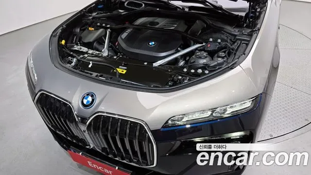 BMW 7 (G70) 750e xDrive M, миниатюра 11