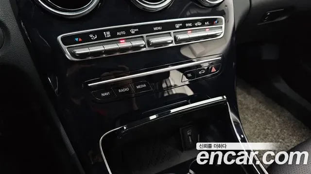 Mercedes-Benz C-Class C200, миниатюра 23