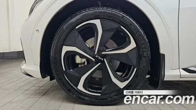 Kia EV6 4WD GT Line, миниатюра 18