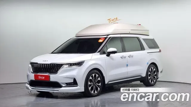 Kia Carnival дизель 7 мест Signature
