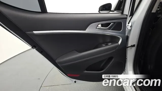 Genesis G70 2.0T, миниатюра 8