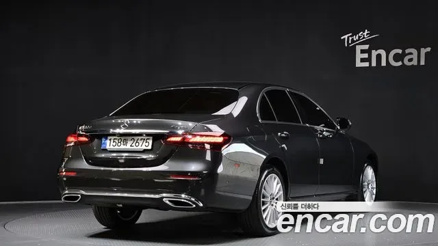 Mercedes-Benz E-Class E220d 4MATIC, миниатюра 20