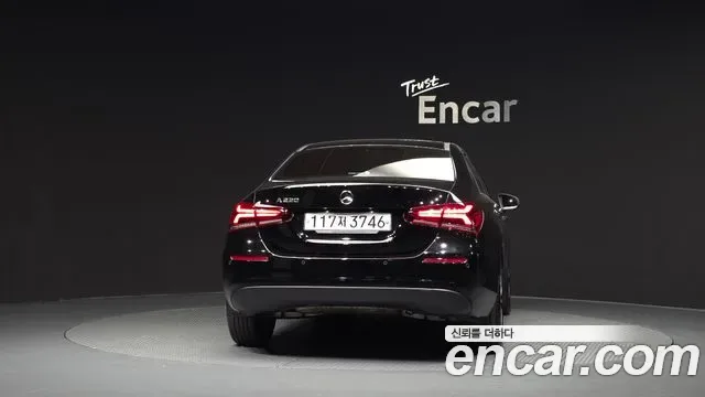 Mercedes-Benz A-Class A220, миниатюра 27