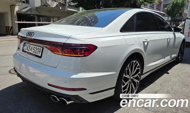 Audi S8 4.0 TFSI LWB, миниатюра 21
