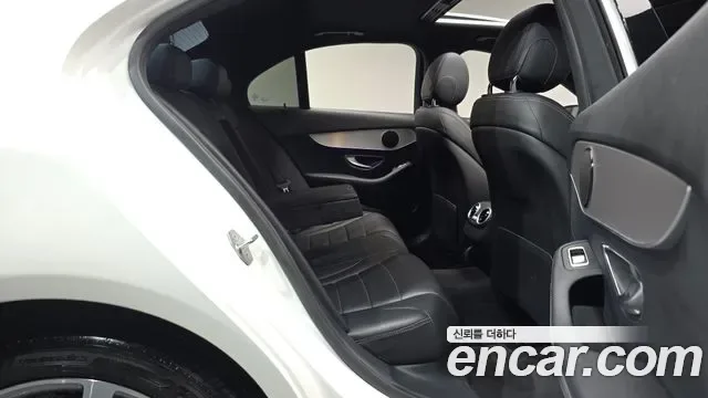 Mercedes-Benz C-Class C220 d 4MATIC, миниатюра 27