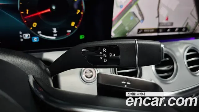 Mercedes-Benz E-Class E250, миниатюра 18
