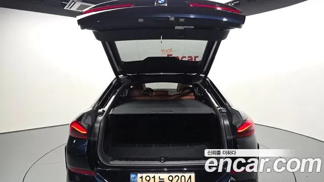 BMW X6 M50i, миниатюра 13