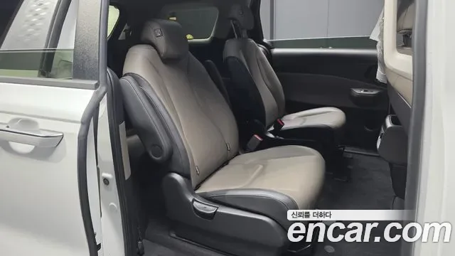 Kia Carnival дизель 9 мест Prestige, миниатюра 9