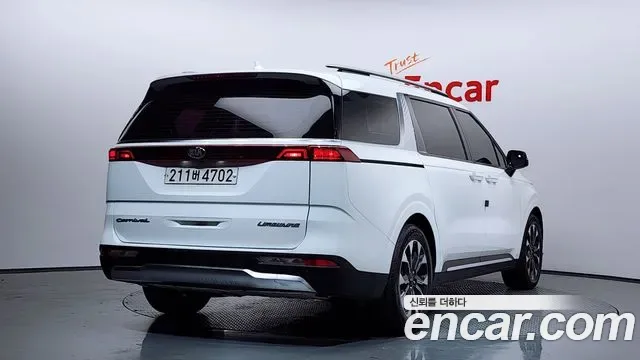 Kia Carnival дизель 7 мест, миниатюра 18