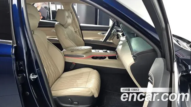 Genesis GV70 2.5T бензин AWD ( ), миниатюра 14