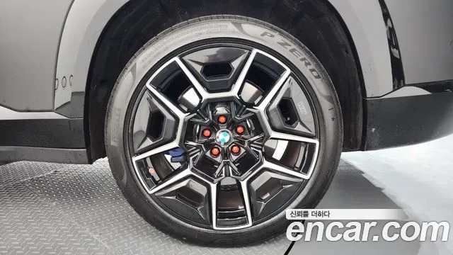 BMW XM, миниатюра 28