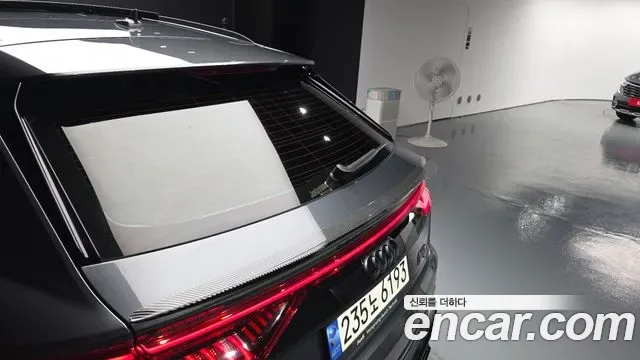 Audi Q8 55 TFSI Premium, миниатюра 8