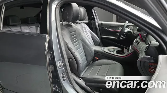 Mercedes-Benz E-Class E350 4MATIC AMG Line, миниатюра 16
