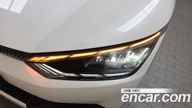 Kia EV6, миниатюра 23
