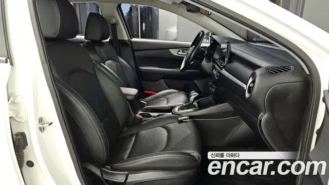 Kia K3, миниатюра 12