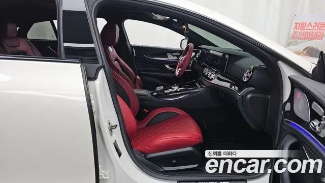 Mercedes-Benz AMG GT 4 43 4MATIC+, миниатюра 3