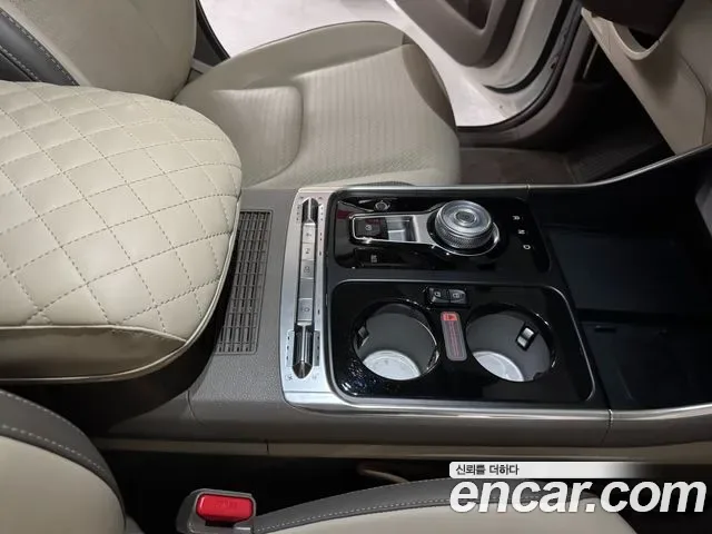 Kia Carnival HEV 9 мест Signature, миниатюра 17