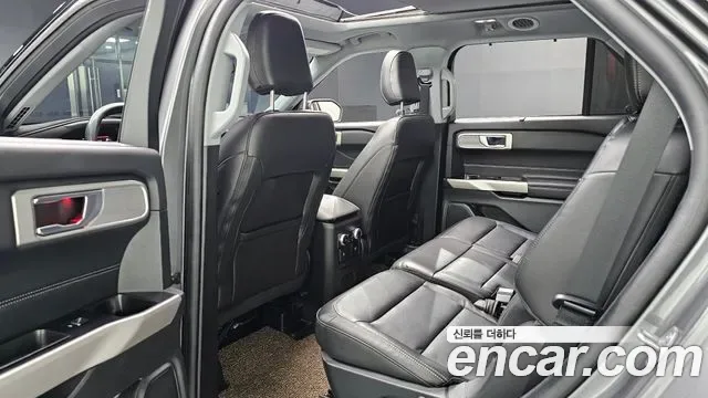 Ford Explorer 2.3 4WD, миниатюра 2