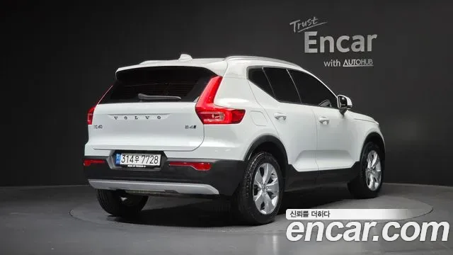 Volvo XC40 B4, миниатюра 14