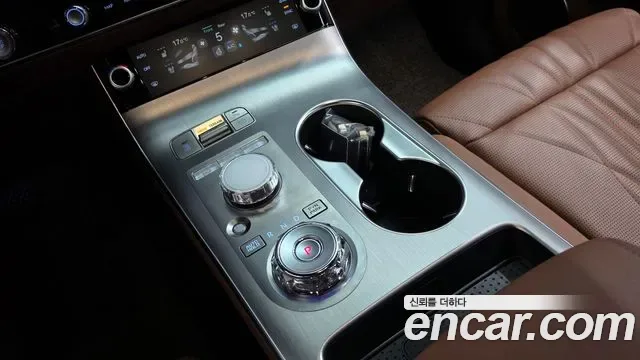 Genesis GV70 2.5T бензин AWD ( ), миниатюра 2