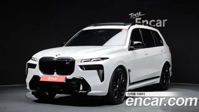 BMW X7 M60i xDrive M 6 мест